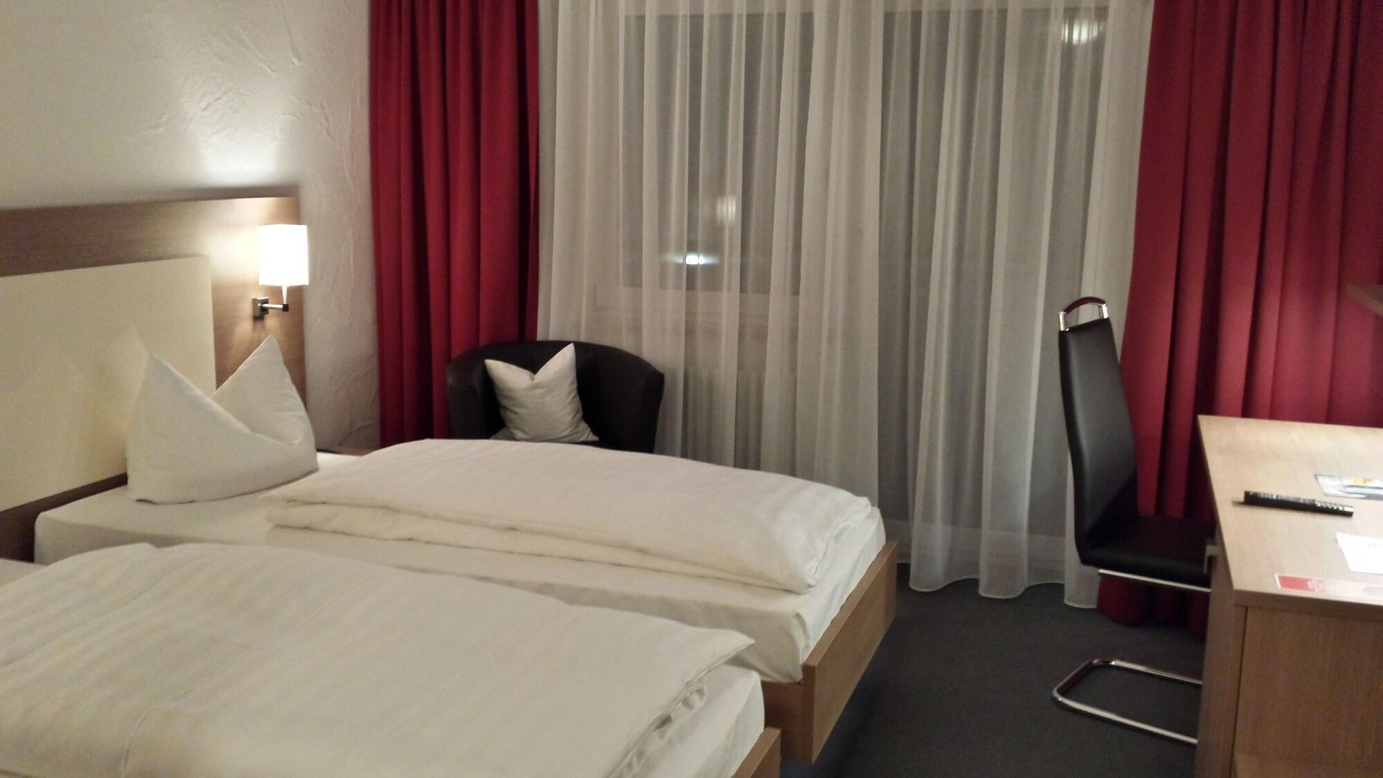 Ambassador Thecontinents Hotel Karlsruhe Luaran gambar