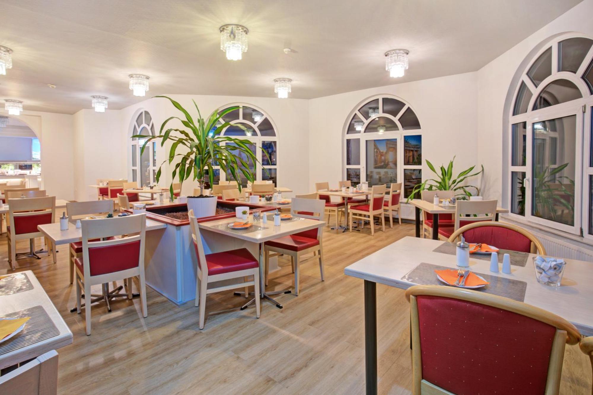 Ambassador Thecontinents Hotel Karlsruhe Luaran gambar