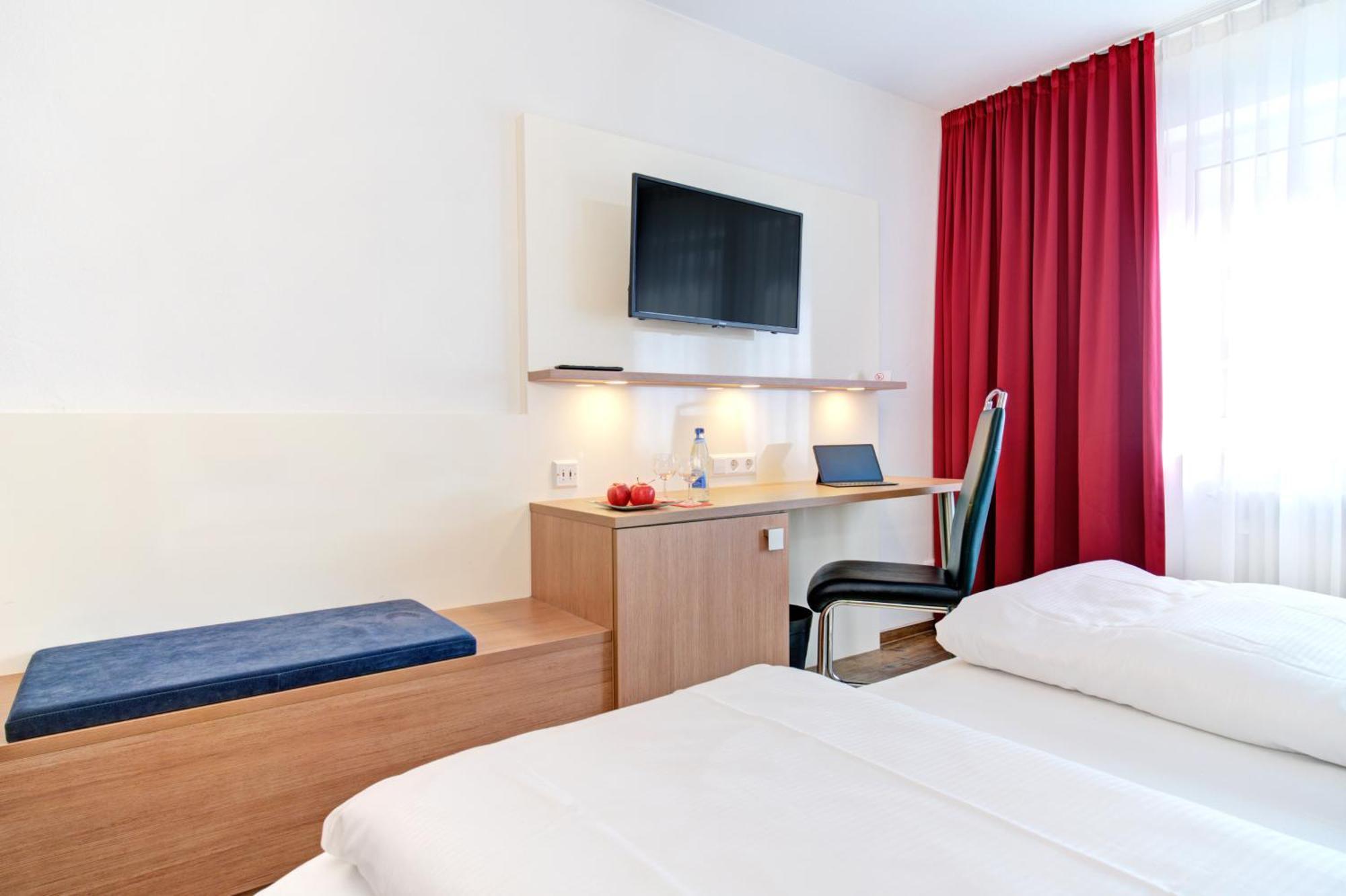 Ambassador Thecontinents Hotel Karlsruhe Luaran gambar